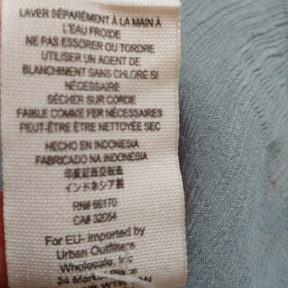 Free People oversized boho flowy top Size XS seafoam with pink & orange floral - Picture 14 of 14